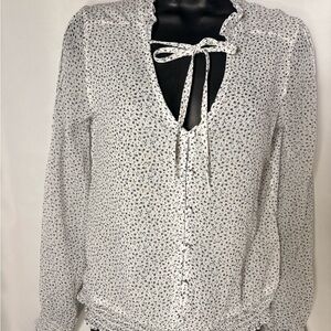 Abercrombie & Fitch White and Blue Patterned Blouse
